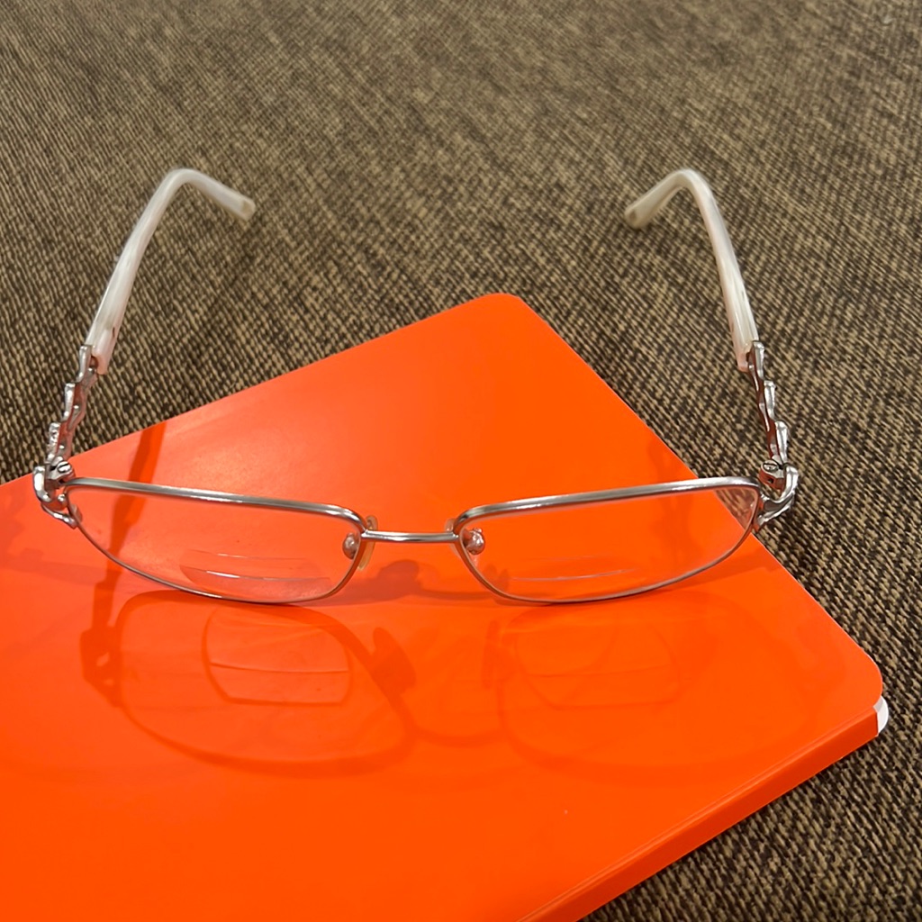 Cashmere “Frames”